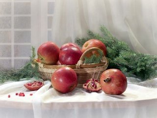 Обои фрукты, яблоки, ель, натюрморт, гранат, fruit, apples, spruce, still life, garnet разрешение 2000x1250 Загрузить