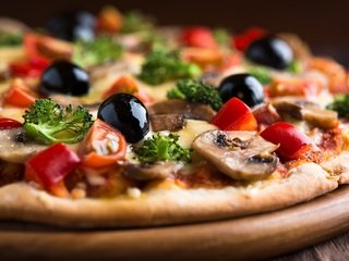 Обои макро, грибы, оливки, пицца, тесто, macro, mushrooms, olives, pizza, the dough разрешение 3200x2000 Загрузить