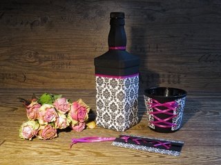 Обои розы, чашка, бутылка, конверт, натюрморт,  цветы, роз, гербарий, roses, cup, bottle, the envelope, still life, flowers, herbarium разрешение 2880x2160 Загрузить