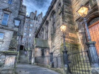 Обои фонари, лестница, домики, шотландия, hdr, эдинбург, lights, ladder, houses, scotland, edinburgh разрешение 3750x2892 Загрузить