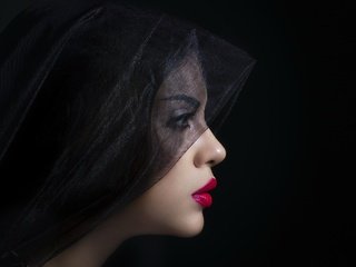 Обои девушка, фон, портрет, взгляд, губы, лицо, макияж, girl, background, portrait, look, lips, face, makeup разрешение 2048x1434 Загрузить