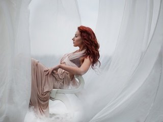 Обои девушка, поза, рыжая, модель, профиль, волосы, girl, pose, red, model, profile, hair разрешение 2048x1365 Загрузить