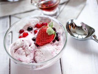 Обои мороженое, клубника, ягоды, сладкое, десерт, ice cream, strawberry, berries, sweet, dessert разрешение 5184x3456 Загрузить