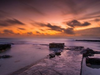 Обои небо, облака, вода, река, камни, берег, море, the sky, clouds, water, river, stones, shore, sea разрешение 1920x1200 Загрузить