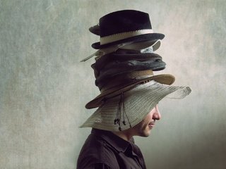 Обои фон, человек, профиль, мужчина, шляпы, background, people, profile, male, hats разрешение 2048x1365 Загрузить