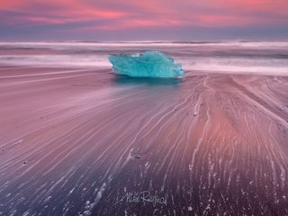 Обои свет, природа, пейзаж, море, пляж, лёд, исландия, light, nature, landscape, sea, beach, ice, iceland разрешение 1920x1200 Загрузить