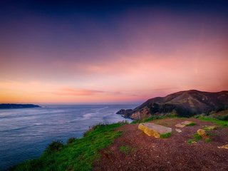 Обои небо, горы, закат, море, горизонт, побережье, the sky, mountains, sunset, sea, horizon, coast разрешение 2048x1365 Загрузить