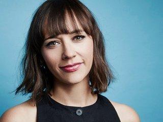 Обои девушка, портрет, взгляд, лицо, актриса, макияж, американская, rashida jones, рашида джонс, girl, portrait, look, face, actress, makeup, american разрешение 3840x2160 Загрузить