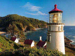 Обои природа, пляж, маяк, океан, oregon coast, heceta head light, nature, beach, lighthouse, the ocean разрешение 2000x1333 Загрузить