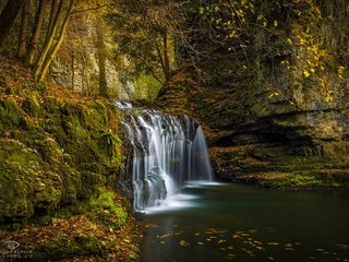 Обои река, природа, листья, водопад, осень, river, nature, leaves, waterfall, autumn разрешение 1920x1200 Загрузить