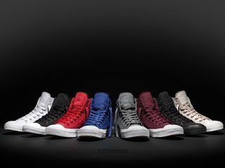 Обои стиль, кеды, черный фон, обувь, конверс, all-star, chuck taylor, style, sneakers, black background, shoes, converse разрешение 3000x1974 Загрузить