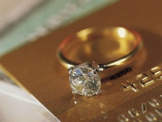 Обои кольцо, золото, алмаз, виза, ring, gold, diamond, visa разрешение 1920x1080 Загрузить