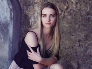 Обои девушка, блондинка, взгляд, волосы, лицо, голубые глаза, paola jegher, girl, blonde, look, hair, face, blue eyes разрешение 2048x1365 Загрузить