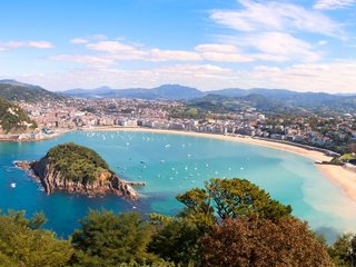 Обои море, город, испания, 15, sea, the city, spain разрешение 5881x2619 Загрузить