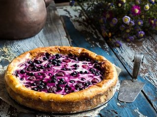 Обои цветы, ягоды, черника, выпечка, пирог, flowers, berries, blueberries, cakes, pie разрешение 2400x1498 Загрузить