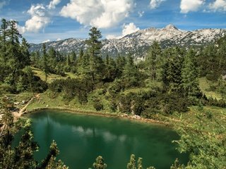 Обои озеро, горы, лес, австрия, альпы, штирия, долина тауплицальм, lake, mountains, forest, austria, alps, styria, valley tauplitzalm разрешение 2048x1302 Загрузить