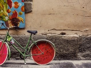 Обои винтаж, диски, ретро, фрукты, улица, арбуз, живопись, велосипед, бетон, vintage, drives, retro, fruit, street, watermelon, painting, bike, concrete разрешение 1920x1200 Загрузить
