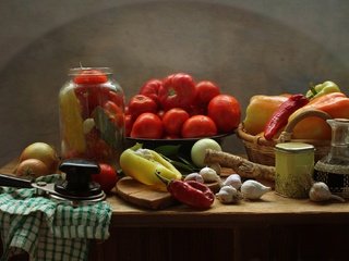 Обои кухня, овощи, помидоры, натюрморт, перец, чеснок, специи, kitchen, vegetables, tomatoes, still life, pepper, garlic, spices разрешение 2100x1298 Загрузить