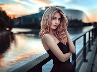 Обои девушка, взгляд, модель, волосы, лицо, girl, look, model, hair, face разрешение 1920x1200 Загрузить