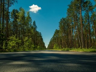 Обои небо, дорога, облака, деревья, лето, the sky, road, clouds, trees, summer разрешение 4446x2964 Загрузить