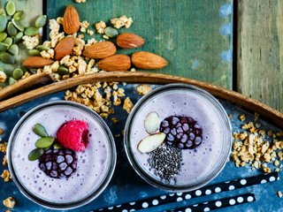 Обои орехи, напиток, малина, ягоды, завтрак, смузи, nuts, drink, raspberry, berries, breakfast, smoothies разрешение 5184x3456 Загрузить