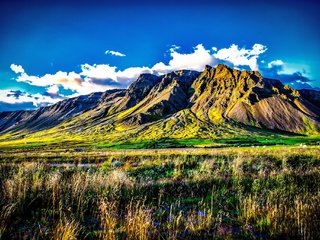 Обои небо, трава, облака, горы, исландия, kerhólakambur, the sky, grass, clouds, mountains, iceland разрешение 2048x1365 Загрузить