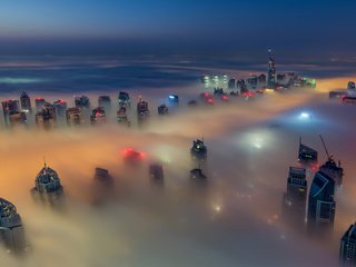 Обои небо, туман, город, дубай, оаэ, the sky, fog, the city, dubai, uae разрешение 1920x1200 Загрузить