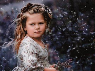 Обои снег, настроение, взгляд, девочка, веточка, snow, mood, look, girl, sprig разрешение 1920x1282 Загрузить