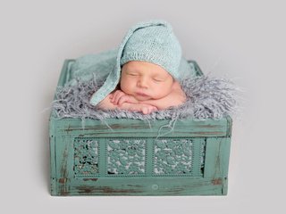 Обои сон, кроха, спит, новорожденный, ребенок, мальчик, одеяло, малыш, младенец, шапочка, мех, fur, sleep, sleeping, newborn, child, boy, blanket, baby, cap разрешение 5000x3570 Загрузить