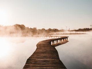 Обои вода, озеро, туман, мост, даль, water, lake, fog, bridge, dal разрешение 3840x2160 Загрузить