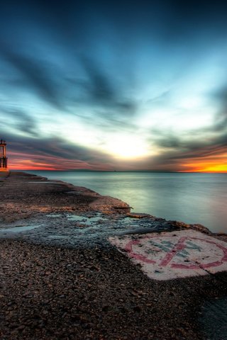 Обои небо, вода, фото, пейзажи, разводы, набережная, пристань, hdr, гавань, harbour, the sky, water, photo, landscapes, divorce, promenade, marina разрешение 2560x1600 Загрузить