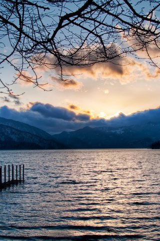 Обои облака, озеро, горы, the lake at nikko, clouds, lake, mountains разрешение 3834x2518 Загрузить