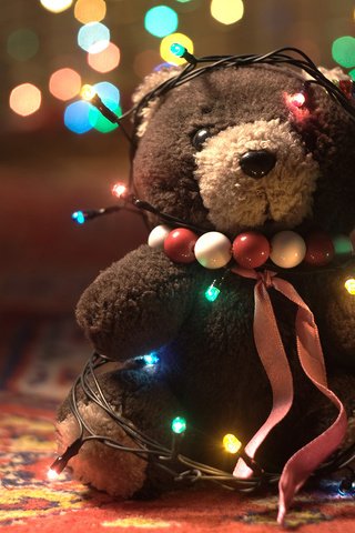 Обои мишка, игрушка, плюшевый, огоньки, гирлянда, bear, toy, plush, lights, garland разрешение 1920x1200 Загрузить