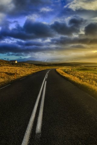 Обои дорога, облака, солнце, road, clouds, the sun разрешение 2560x1600 Загрузить