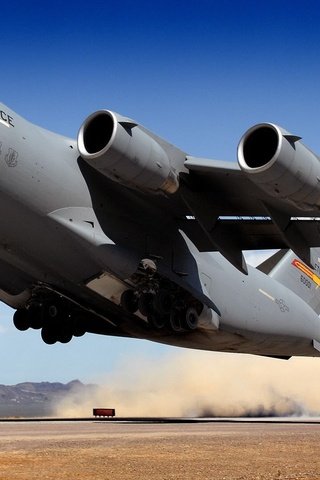 Обои самолет, военный, взлёт, c-17 globemaster, транспортник, the plane, military, the rise, freighter разрешение 1920x1080 Загрузить