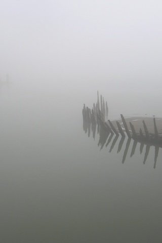 Обои берег, туман, останки, shore, fog, the remains разрешение 1920x1440 Загрузить