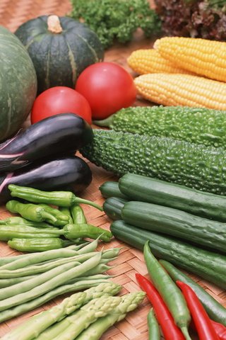 Обои кукуруза, овощи, помидоры, баклажаны, разные, перец, цукини, corn, vegetables, tomatoes, eggplant, different, pepper, zucchini разрешение 1920x2705 Загрузить