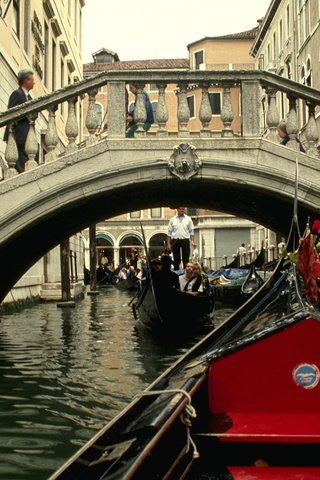 Обои мост, венеция, италия, гандолы, bridge, venice, italy, gandoli разрешение 2560x1600 Загрузить