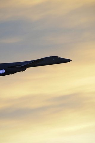 Обои полет, b 1b, ракетоносец, flight, missile разрешение 2080x1384 Загрузить