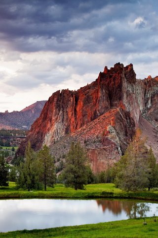 Обои деревья, озеро, горы, скалы, природа, trees, lake, mountains, rocks, nature разрешение 1920x1280 Загрузить