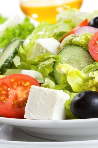 Обои помидоры, салат, маслины, огурцы, греческий, сыр фета, лук-шалот, tomatoes, salad, olives, cucumbers, greek, feta cheese, shallots разрешение 2560x1600 Загрузить