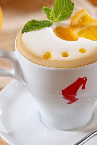 Обои апельсины, кофе, пена, молоко, кусочки, капучино, oranges, coffee, foam, milk, pieces, cappuccino разрешение 1920x1200 Загрузить