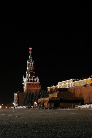 Обои ночная красная площадь, night red square разрешение 2560x1440 Загрузить