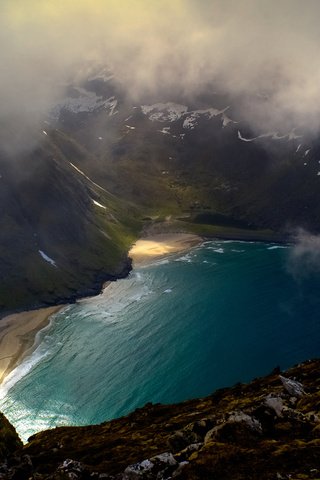 Обои горы, природа, тучи, пляж, исландия, бухта, mountains, nature, clouds, beach, iceland, bay разрешение 2560x1600 Загрузить