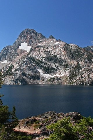 Обои небо, деревья, вода, озеро, горы, сша, айдахо, the sky, trees, water, lake, mountains, usa, idaho разрешение 1920x1200 Загрузить