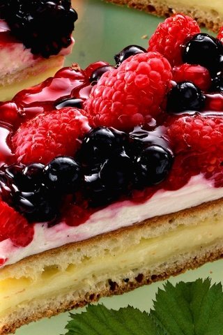 Обои малина, красная смородина, cheesecake., raspberry, red currant разрешение 2048x1536 Загрузить