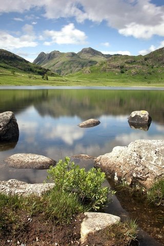 Обои озеро, камни, пейзаж, лето, lake, stones, landscape, summer разрешение 1920x1080 Загрузить