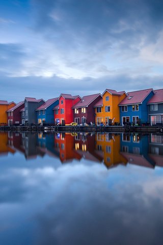 Обои отражение, дома, нидерланды, гронинген, reflection, home, netherlands, groningen разрешение 2048x1367 Загрузить