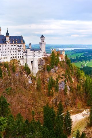 Обои скала, германия, бавария, замок нойшванштайн, rock, germany, bayern, neuschwanstein castle разрешение 3840x2345 Загрузить