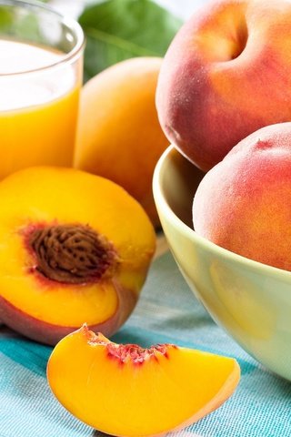 Обои фрукты, персики, стакан, персик, сок, персиковый сок, fruit, peaches, glass, peach, juice, peach juice разрешение 1920x1369 Загрузить